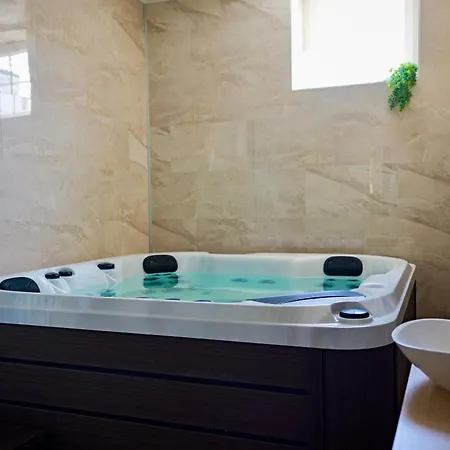 La Maison Des Bretzels Charme Alsacien Et Jacuzzi Hébergement de vacances *