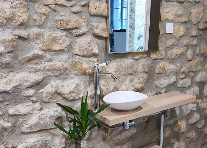 Holiday home La Maison Des Bretzels Jacuzzi Prive Illimite