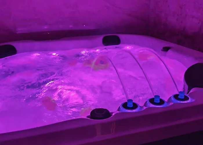 Holiday home La Maison Des Bretzels Jacuzzi Prive Illimite Pfaffenhoffen